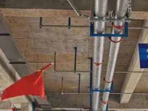 浮梁管廊支架的安装方法